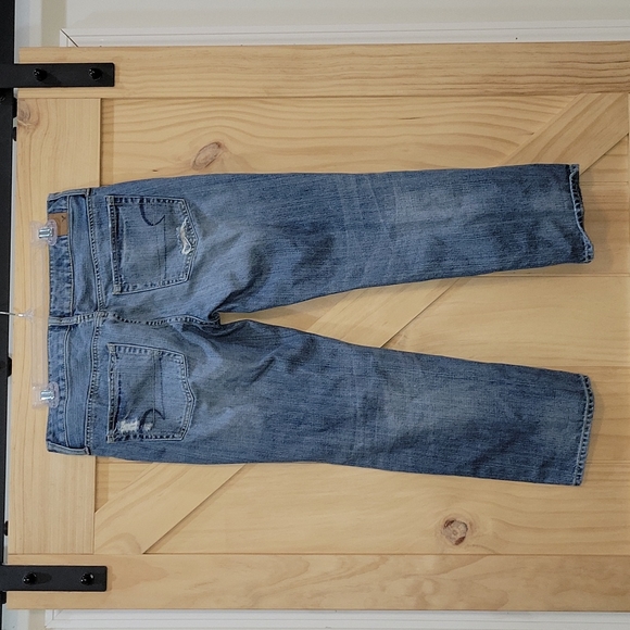 American Eagle | Distressed Boy Fit Jeans | Size 6 Regular - Picture 3 of 5